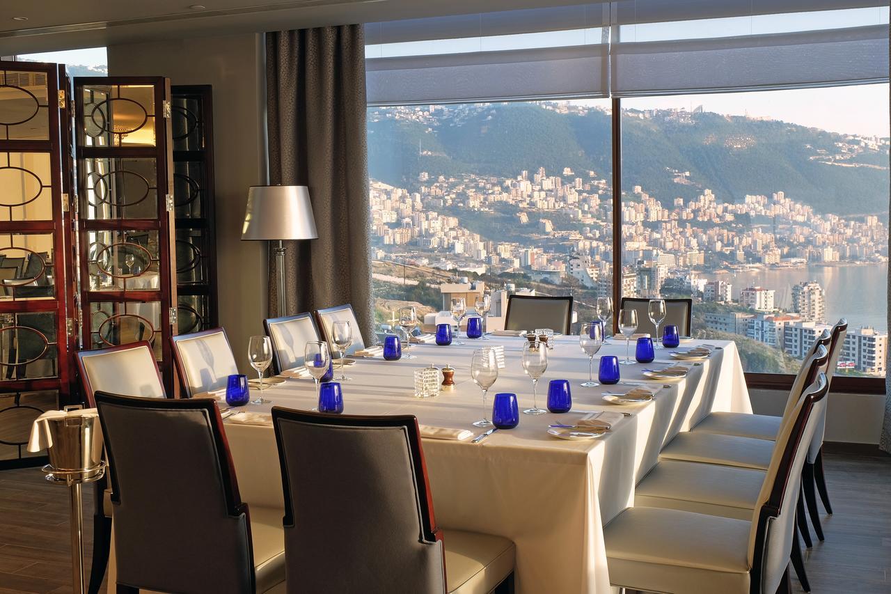 Burj On Bay Hotel Джуния Экстерьер фото