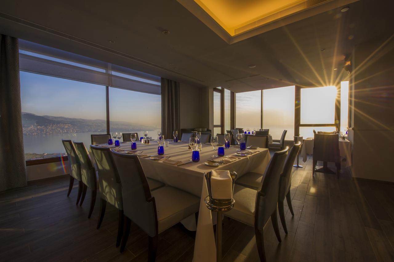 Burj On Bay Hotel Джуния Экстерьер фото