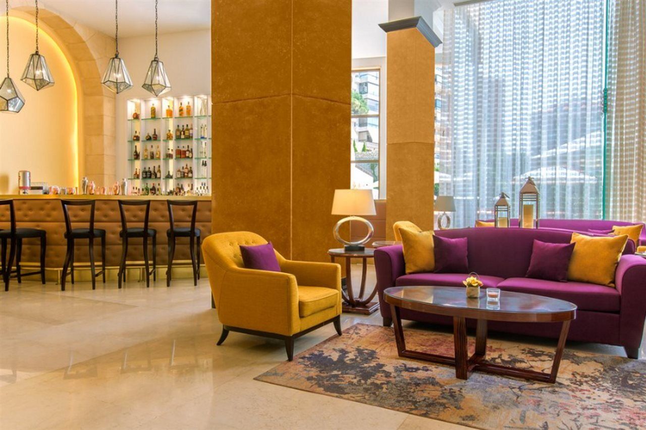 Burj On Bay Hotel Джуния Экстерьер фото